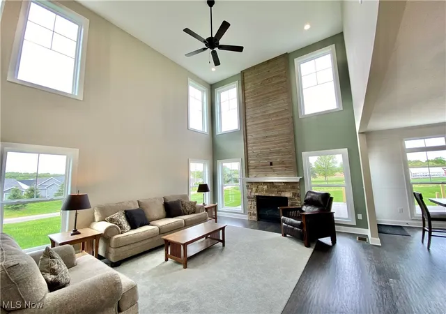 Homes for sale in Uniontown, OH | 2693 Ledgestone Dr Nw, Uniontown, OH 44685 | MLS# 5168416