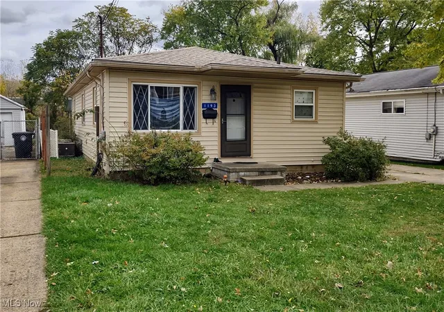 1st image of 1193 Easton Dr, Akron, OH 44310 | MLS# 5168842