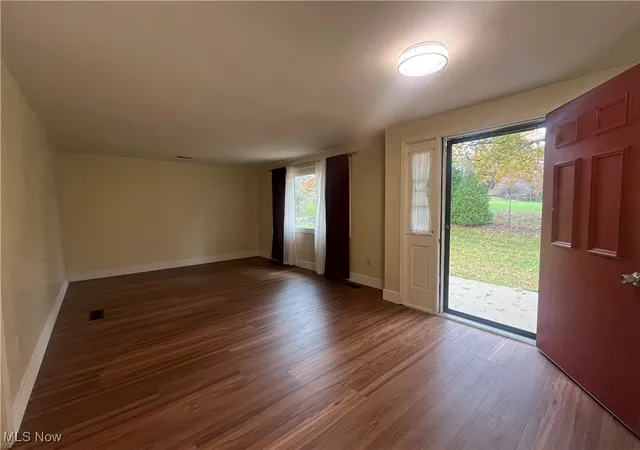 Photo 3 of Single family home for sale at 7915 East Pike, Norwich, OH 43767 | MLS# 5169392 | Listing updated on 2026-07-09
