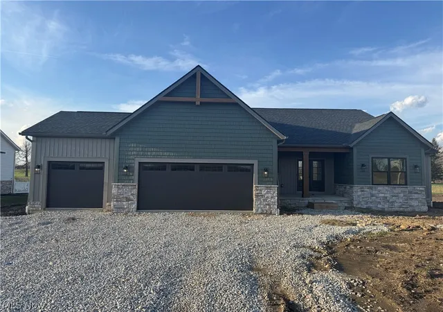 Photo 1 of Sale Pending at 2601 Lake Ctr St Nw, Uniontown, OH 44685 | MLS# 5170016 | Listing updated on 2026-08-25