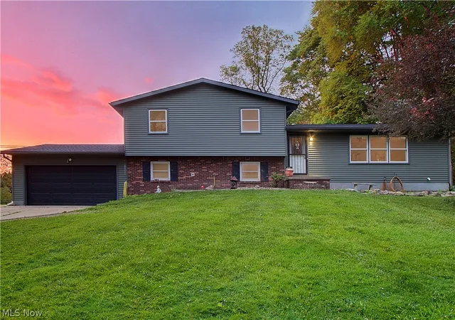 Photo 2 of Single family home for sale at 3637 Old Frg Rd, Rootstown, OH 44272 | MLS# 5168408 | Listing updated on 2026-08-26