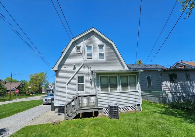 3rd image of 19326 Tyronne Ave, Cleveland, OH 44119 | MLS# 5170494