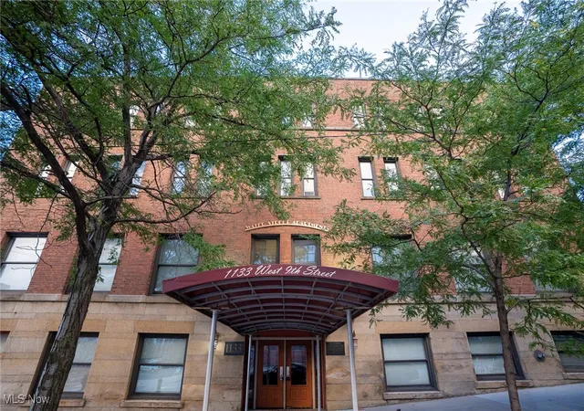 Homes for sale in Cleveland, OH | 1133 W 9th St #321, Cleveland, OH 44113 | MLS# 5171524