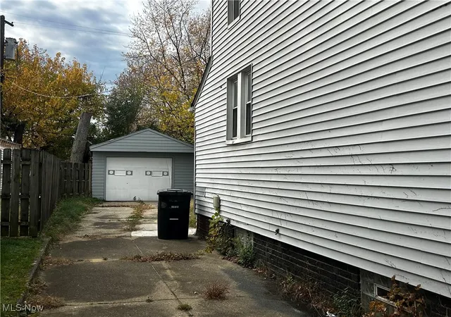 Photo 4 of Sale Pending at 14744 Wemple Rd, Cleveland, OH 44110 | MLS# 5172781 | Listing updated on 2026-09-23