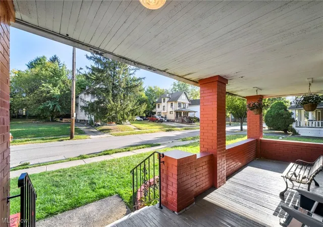 Photo 4 of Single family home for sale at 9700 Hilgert Dr, Cleveland, OH 44104 | MLS# 5172941 | Listing updated on 2026-08-19
