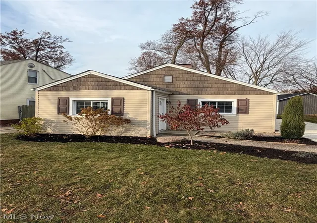 Photo 1 of Single family home for sale at 14708 Delaware Ave, Lakewood, OH 44107 | MLS# 5173337 | Listing updated on 2026-04-06