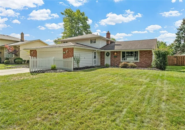 Homes for sale in Middleburg Heights, OH | 13467 Belfair Dr, Middleburg Heights, OH 44130 | MLS# 5172613