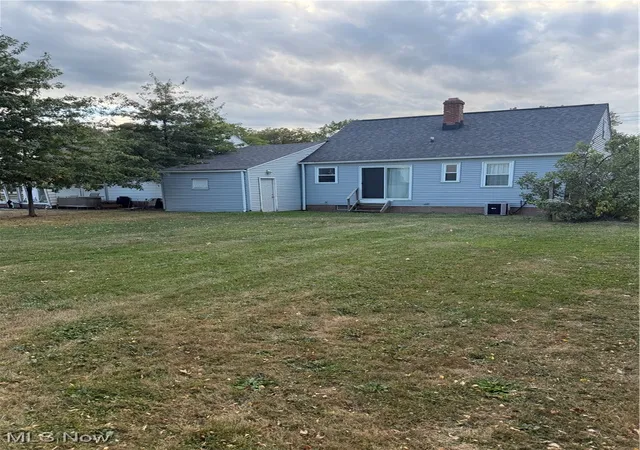 3rd image of 1719 E 300Th St, Wickliffe, OH 44092 | MLS# 5171441