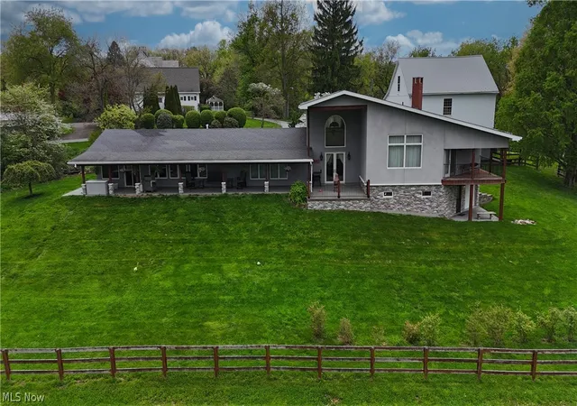 Photo 1 of Single family home for sale at 16971 Park Way, East Liverpool, OH 43920 | MLS# 5175946 | Listing updated on 2026-07-02