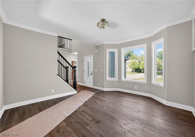 5th image of 487 Parkside Dr, Bay Village, OH 44140 | MLS# 5175611