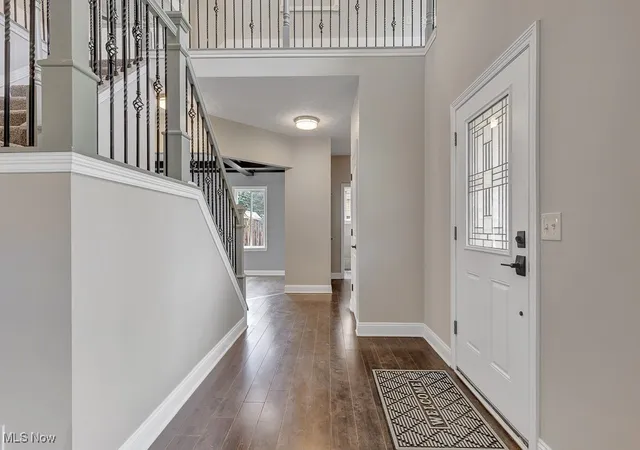 Photo 2 of Single family home for sale at 491 Parkside Dr, Bay Village, OH 44140 | MLS# 5175583 | Listing updated on 2026-09-30
