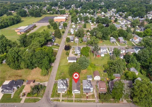 Homes for sale in Massillon, OH | 827 9th St Sw, Massillon, OH 44647 | MLS# 5175869