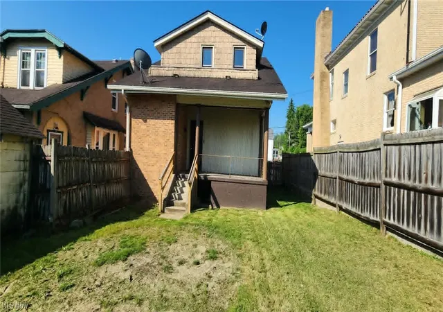 4th image of 840 Hanover St, Martins Ferry, OH 43935 | MLS# 5176090