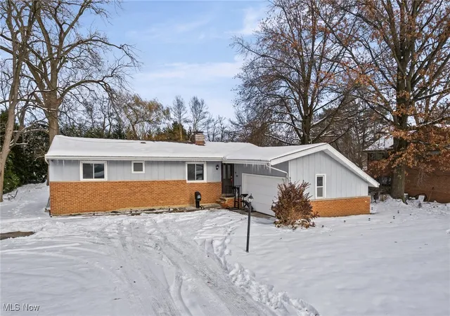 Homes for sale in Beachwood, OH | 24061 Fairmount Blvd, Beachwood, OH 44122 | MLS# 5176052
