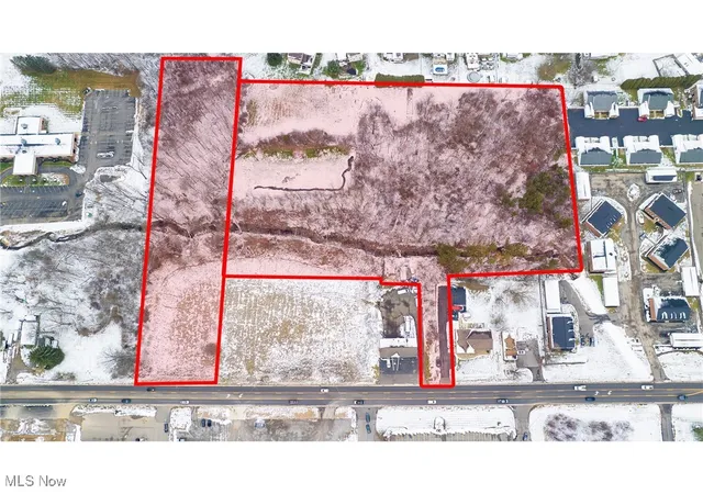 4th image of 1242 W Western Reserve Rd, Youngstown, OH 44514 | MLS# 5176298