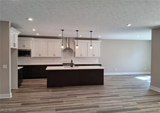 3rd image of 2798 Grayson Dr, Medina, OH 44256 | MLS# 5176416