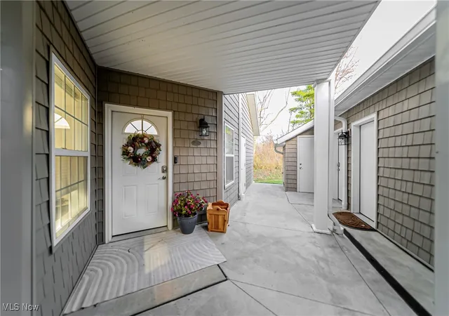 Photo 4 of Sale Pending at 1204 Whispering Shrs, Vermilion, OH 44089 | MLS# 5176450 | Listing updated on 2026-05-21