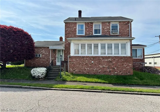 Homes for sale in Wellsburg, WV | 2023 Commerce St, Wellsburg, WV 26070 | MLS# 5176794