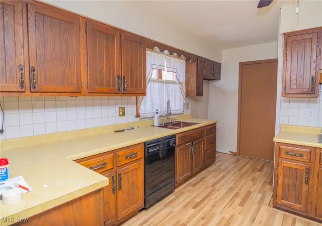 4th image of 67156 S Almar Ln, Saint Clairsville, OH 43950 | MLS# 5177337