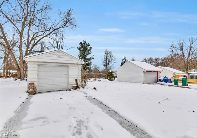Photo 3 of Sale Pending at 14808 James Ave, Maple Heights, OH 44137 | MLS# 5176720 | Listing updated on 2026-08-28