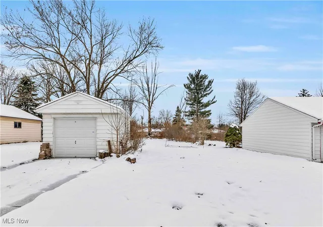 Photo 3 of Sale Pending at 14808 James Ave, Maple Heights, OH 44137 | MLS# 5176720 | Listing updated on 2026-08-28
