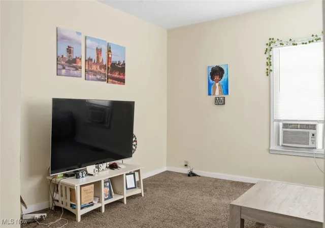 Photo 4 of Single family home for sale at 4127 Southern Blvd, Youngstown, OH 44512 | MLS# 5177267 | Listing updated on 2026-08-03