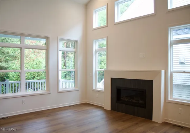 5th image of 103 Town Centre Dr, Broadview Heights, OH 44147 | MLS# 5177248