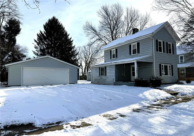 Photo 1 of Single family home for sale at 131 8th Street Sw, New Philadelphia, OH 44663 | MLS# 5177694 | Listing updated on 2026-07-28