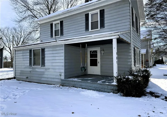 Photo 2 of Single family home for sale at 131 8th Street Sw, New Philadelphia, OH 44663 | MLS# 5177694 | Listing updated on 2026-07-28