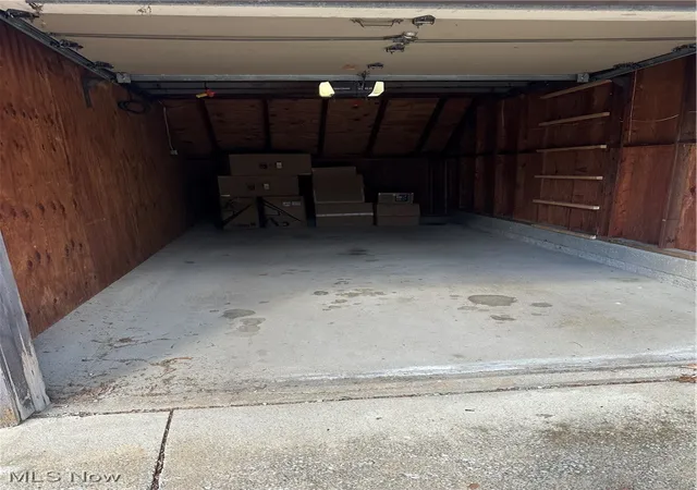 23rd image of 1722 Treetop Trl #11, Akron, OH 44313 | MLS# 5177684