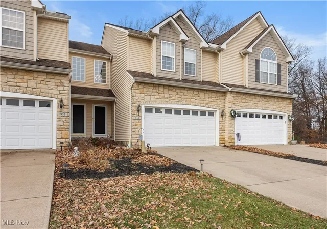 Homes for sale in Amherst, OH | 953 Longitude Ln, Amherst, OH 44001 | MLS# 5177777