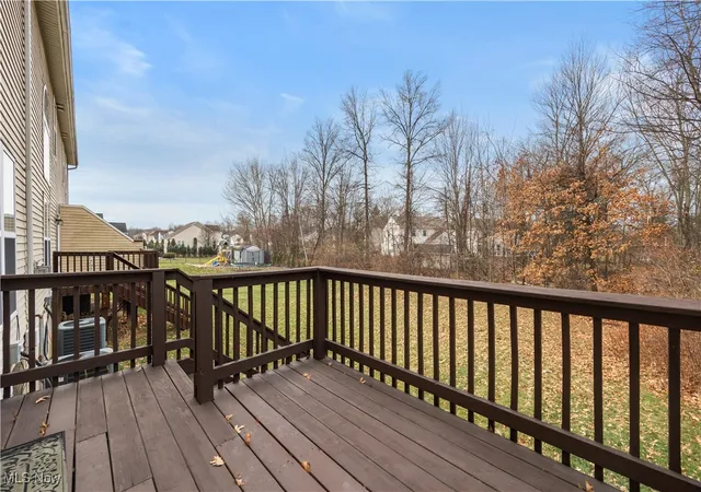 Homes for sale in Amherst, OH | 953 Longitude Ln, Amherst, OH 44001 | MLS# 5177777