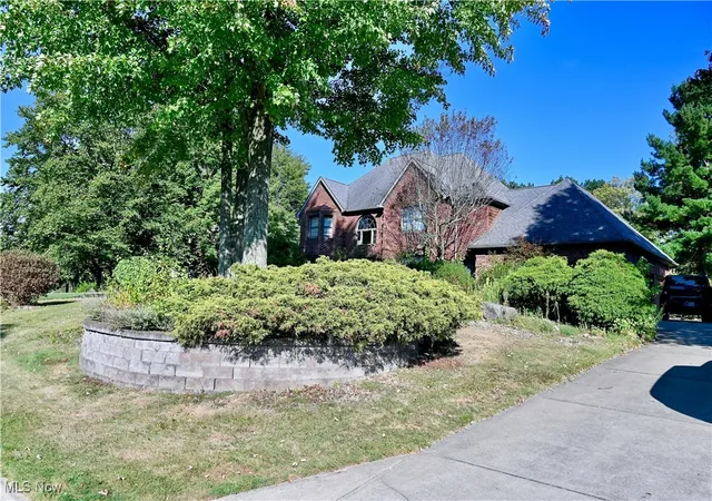 2nd image of 675 Presidential, Youngstown, OH 44512 | MLS# 5177875