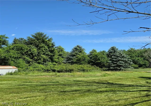 Photo 3 of Sale Pending at 21082 Westwood Dr, Strongsville, OH 44149 | MLS# 5177799 | Listing updated on 2026-07-27
