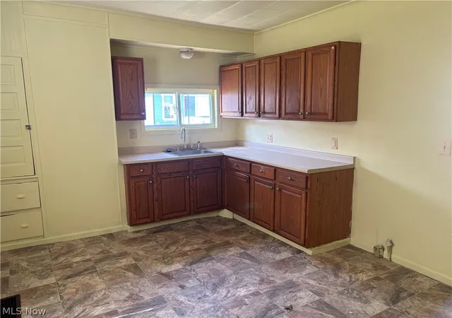 Homes for sale in East Liverpool, OH | 1013 Saint George, East Liverpool, OH 43920 | MLS# 5178160