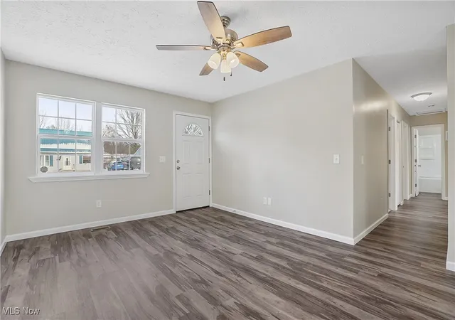 4th image of 9852 Belden Dr, Windham, OH 44288 | MLS# 5178535