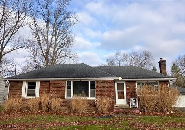 1st image of 4234 Lake Rd, Youngstown, OH 44511 | MLS# 5178631