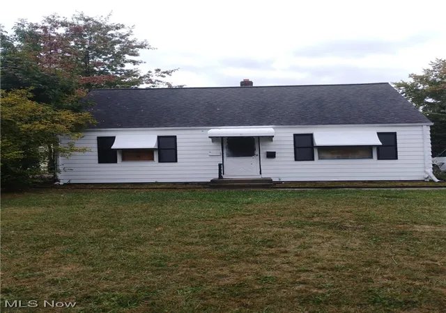 Homes for sale in Euclid, OH | 25650 Richards Ave, Euclid, OH 44132 | MLS# 5179113