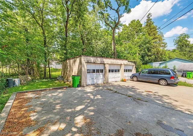 40th image of 99 Ellenwood Ave, Bedford, OH 44146 | MLS# 5179552