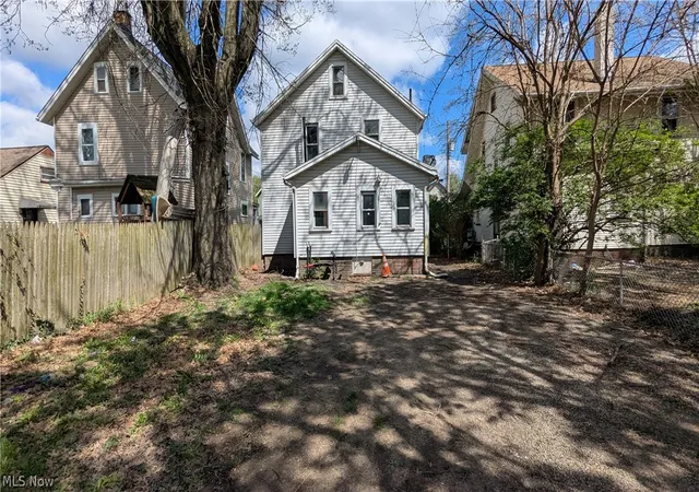 3rd image of 2830 3Rd St Nw, Canton, OH 44708 | MLS# 5179524