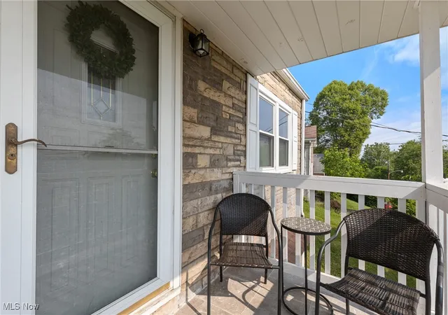 Homes for sale in Weirton, WV | 128 Alta St, Weirton, WV 26062 | MLS# 5176077