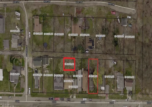 Homes for sale in East Liverpool, OH | 929 Bank St, East Liverpool, OH 43920 | MLS# 5180671