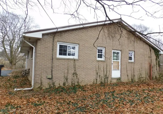 Homes for sale in Berlin Heights, OH | 4 Valleyview St, Berlin Heights, OH 44814 | MLS# 5180720
