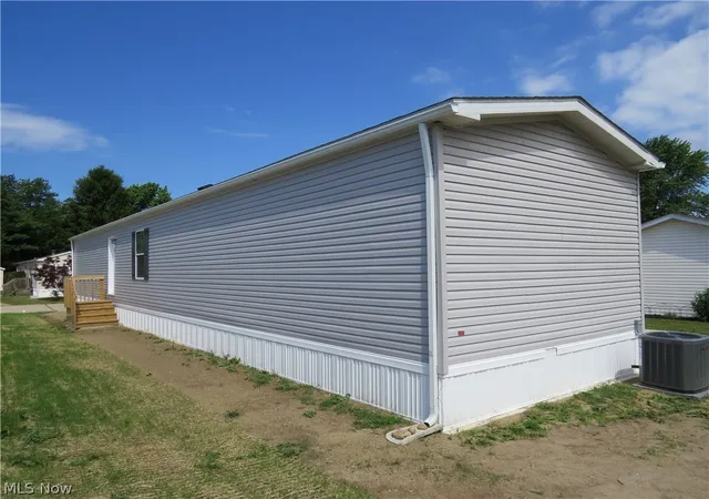 19th image of 2659 Lake Breeze Dr, Madison, OH 44057 | MLS# 5181323