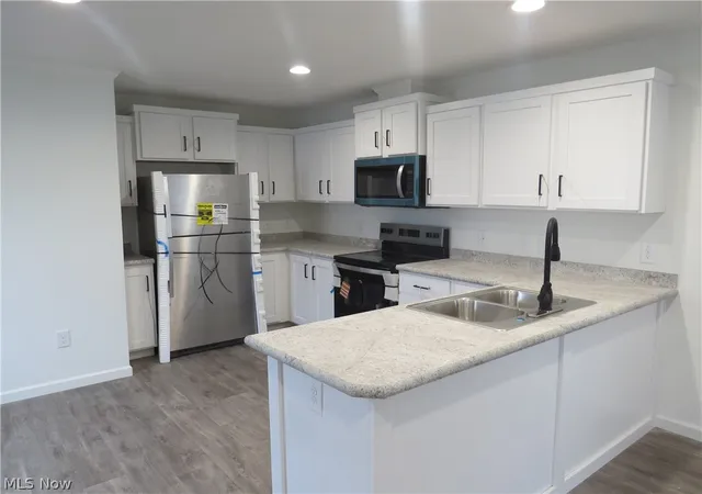 2nd image of 2659 Lake Breeze Dr, Madison, OH 44057 | MLS# 5181323