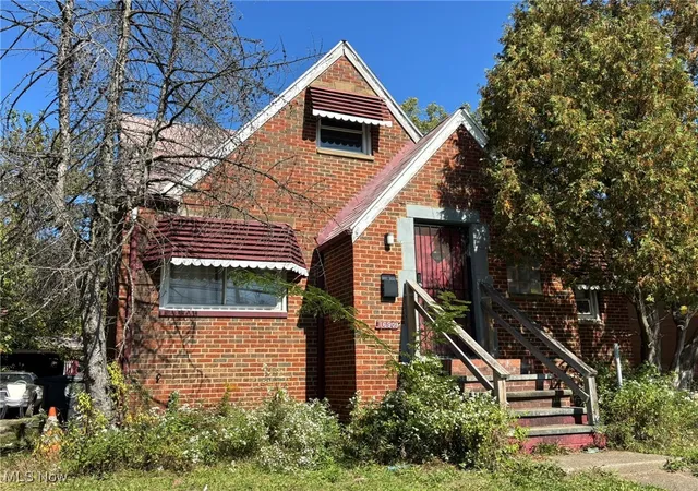Homes for sale in Cleveland, OH | 16909 Harvard Ave, Cleveland, OH 44128 | MLS# 5182163