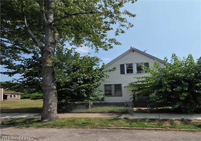 Homes for sale in Cleveland, OH | 1101 E 66th St, Cleveland, OH 44103 | MLS# 5182178