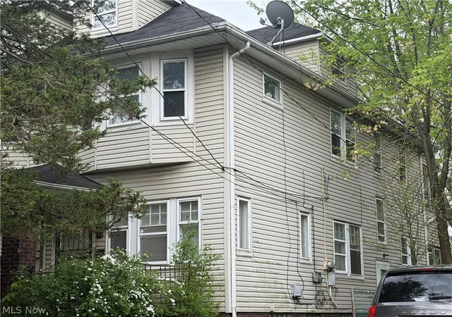 4th image of 4170 E 113Th St, Cleveland, OH 44105 | MLS# 5182955