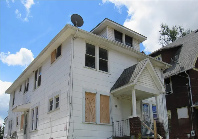 1st image of 31 Mc Naughton St, Akron, OH 44305 | MLS# 5182866