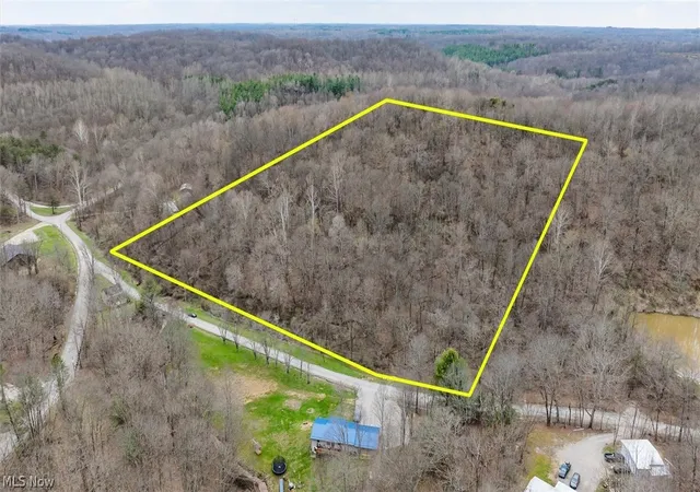Homes for sale in New Lexington, OH | 0 Township Rd 223, New Lexington, OH 43764 | MLS# 5183072